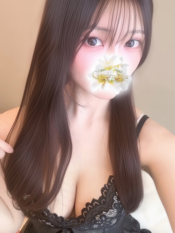 知花めい